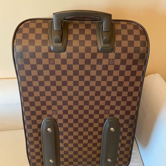 Authentic Louis Vuitton pegase 55 damier suitcase - Picture 8 of 9